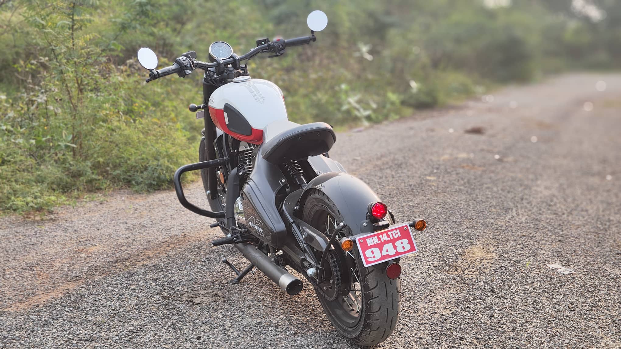 Jawa 42 Bobber Performance