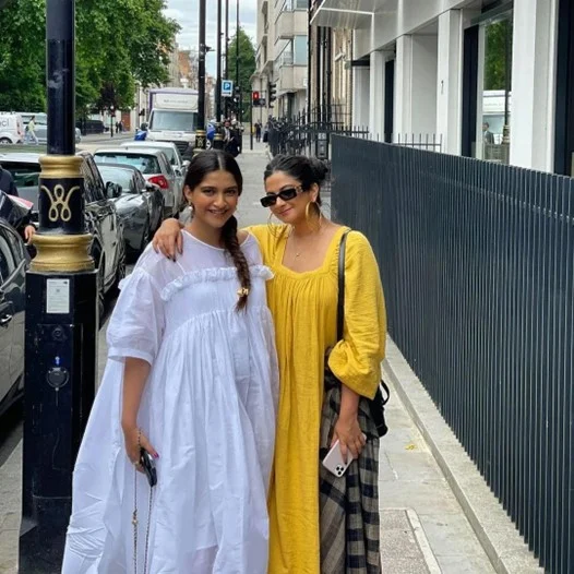 Sonam Kapoor In Oversized Dress