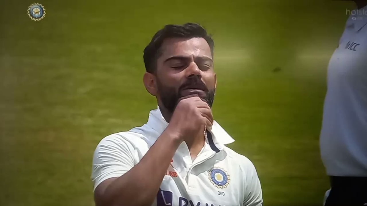 Tears In Virat Kohli's Eyes
