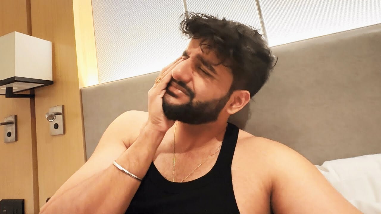 Abhishek Malhan Money Stolen