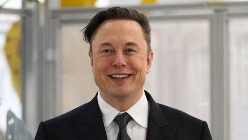 Elon Musk Earns $142,690 Per Minute, Says He Actually Loses Money