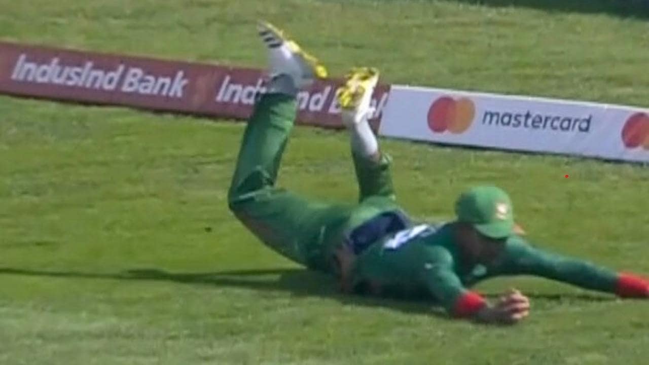 Najmul Hossain Shanto Diving Catch