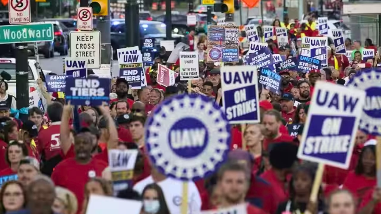 American Strike Impacts Global Companies, Analyst Warns of Further Impact